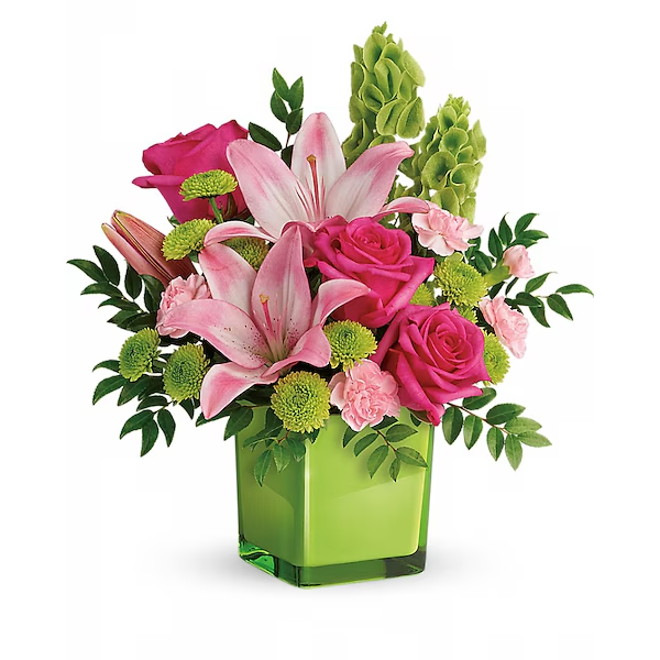 TELEFLORA&#8217;S IN LOVE WITH LIME BOUQUET