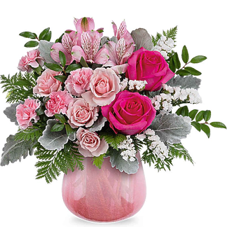 Teleflora's Pretty In Petal Bouquet
