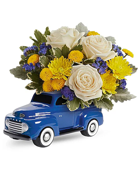 Teleflora's Dreaming of Ford Bouquet